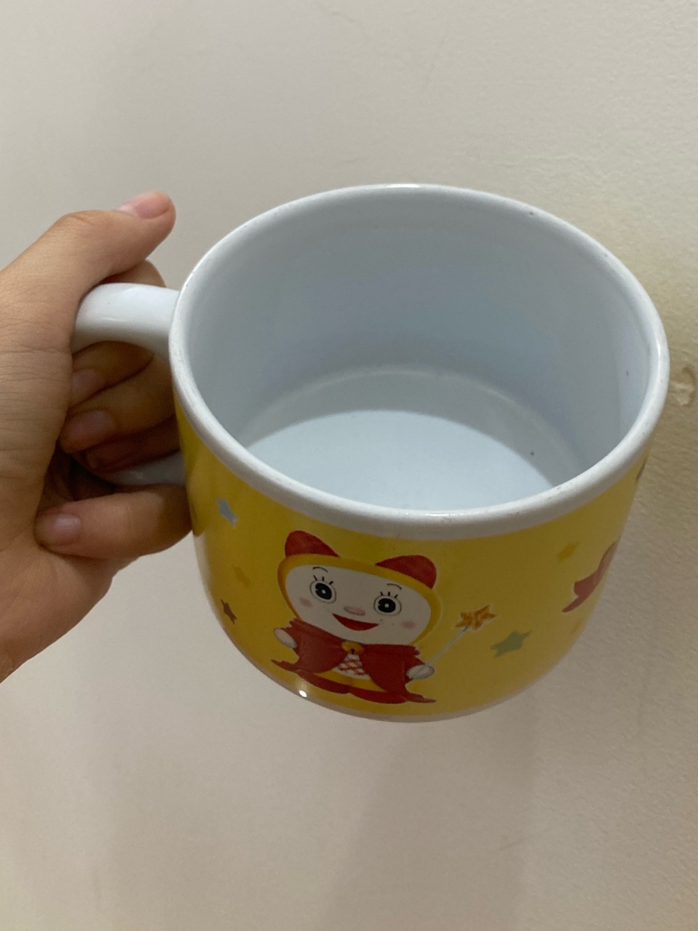 Yellow Cat-Themed Ceramic Pet Bowl with Handle